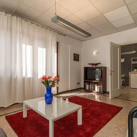 Apartmán Nettuno House *